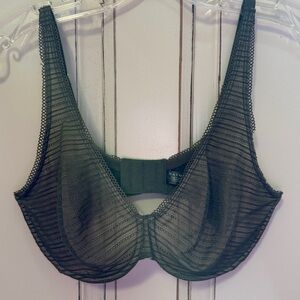 Natori Revive Underwire Bra in Olive 34DD